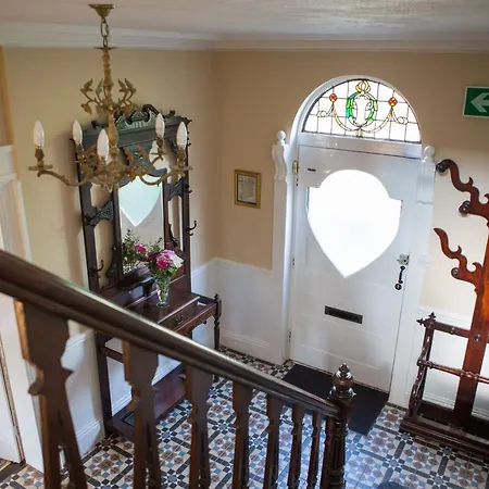 Riverdale House B&B-3